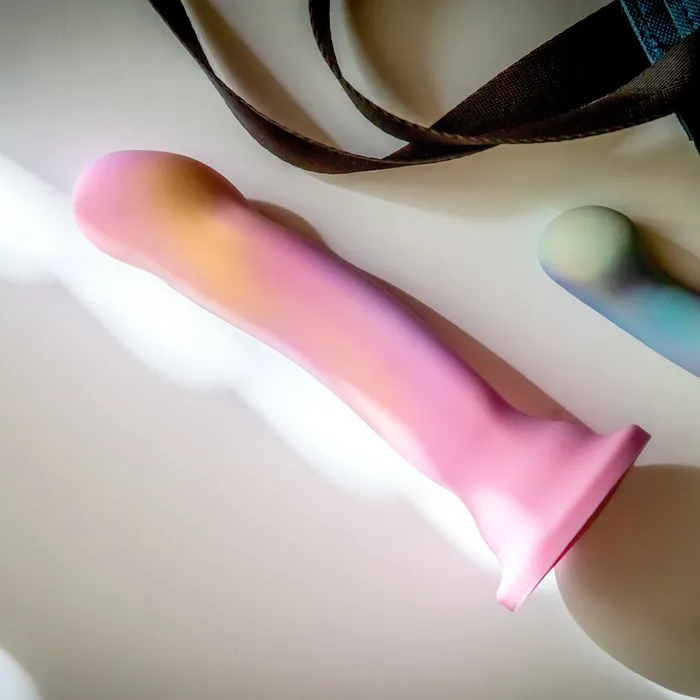 Dildos Blush Suns Out Pink Ombre 75 Inch G Spot Dildo