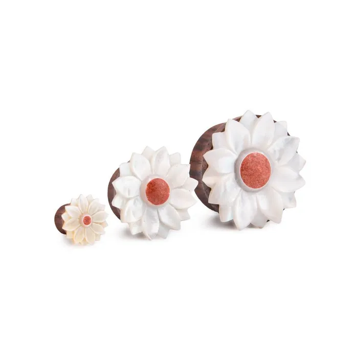Male Sex Toys Elementals Organics Mother of Pearl Flower Sono Wood Plug with Coral Center 8mm30mm Price Per 1